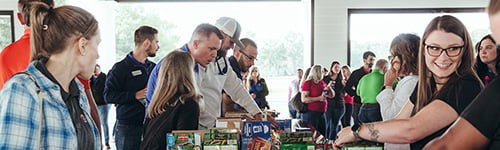 0526-Community-Hero_B_homepage hero-1